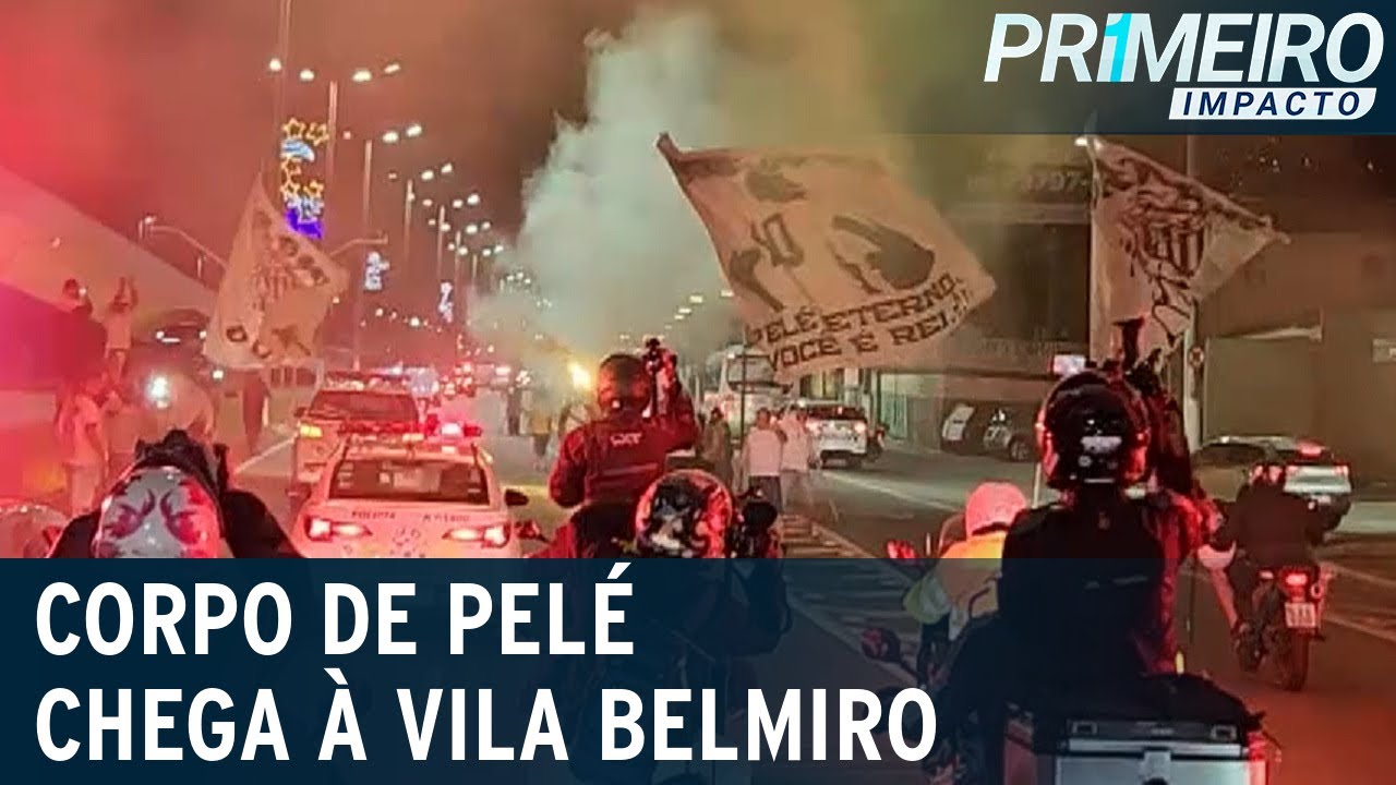 Corpo de Pelé chega à Vila Belmiro para velório | Primeiro Impacto (02/01/23)