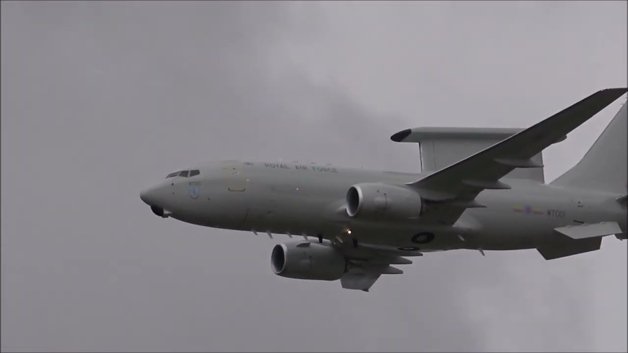 Wedgetail and Red Arrows at RIAT 2025