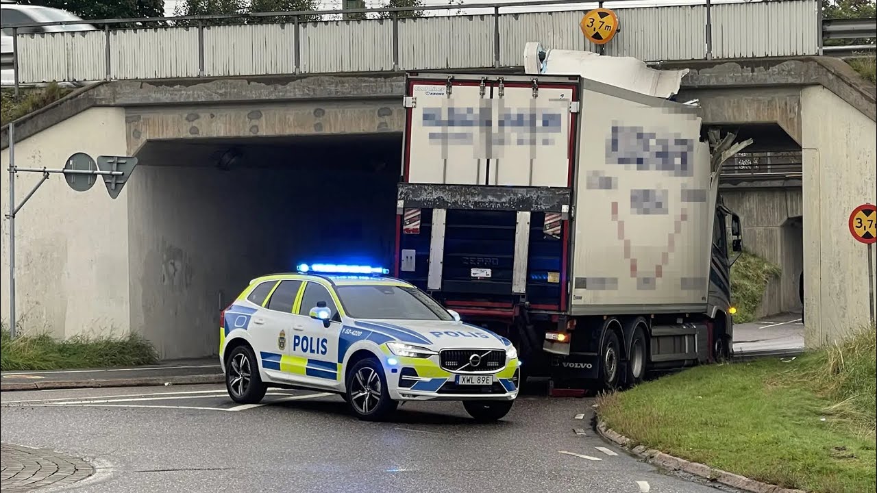 #140  Truck Driving in Stockholm Sweden Nacka