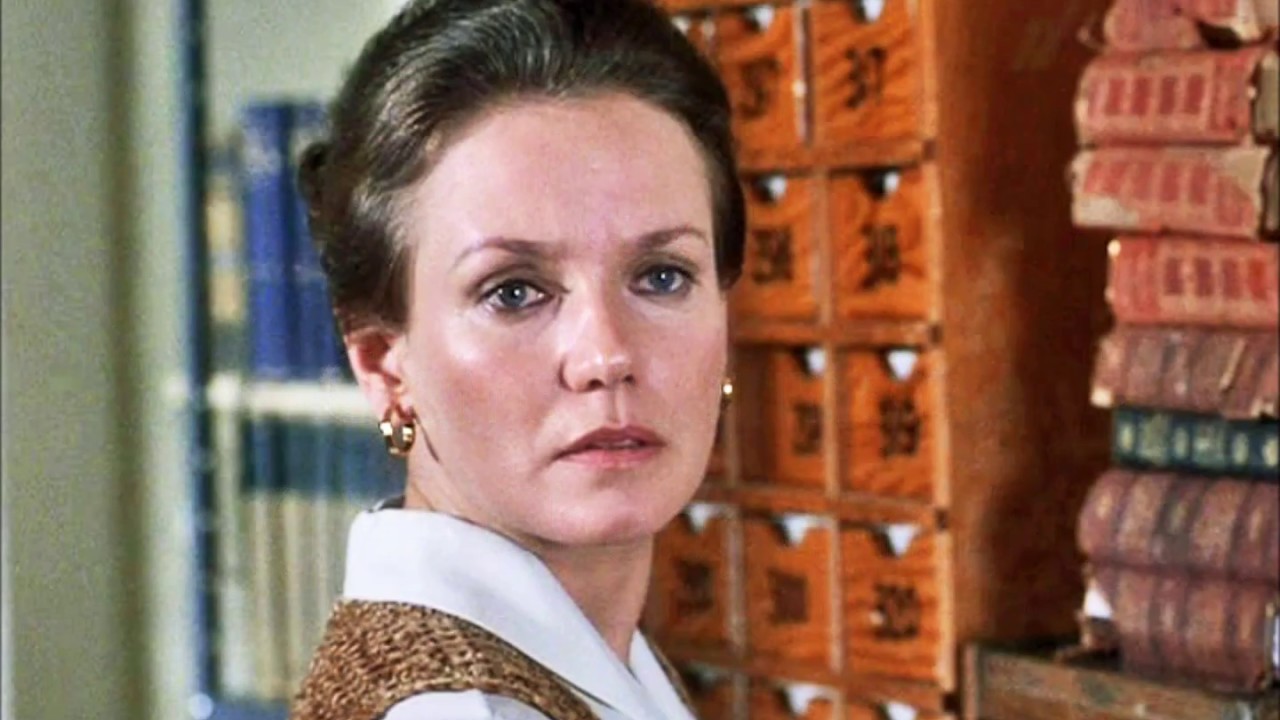 Top 10 Trish Van Devere Performances