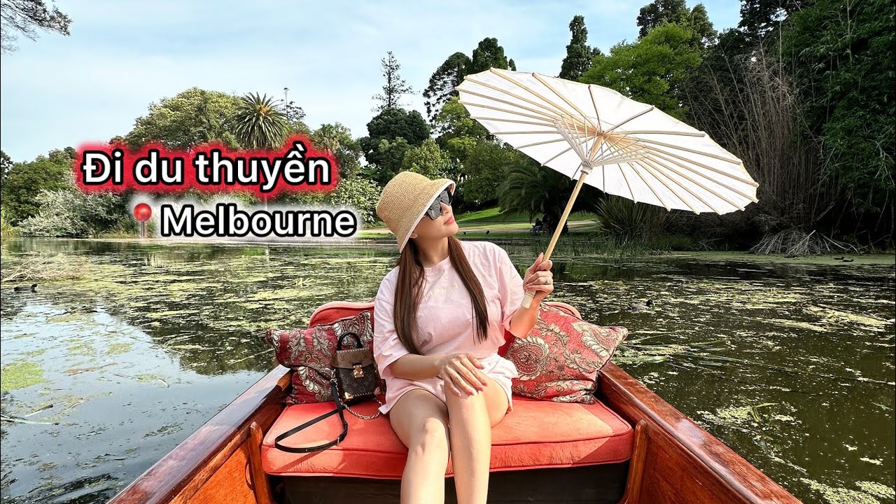 Nơi du thuyền ngắm cảnh mà ít ai biết ở tại Melbourne | PUNTING on the lake in Melbourne CBD