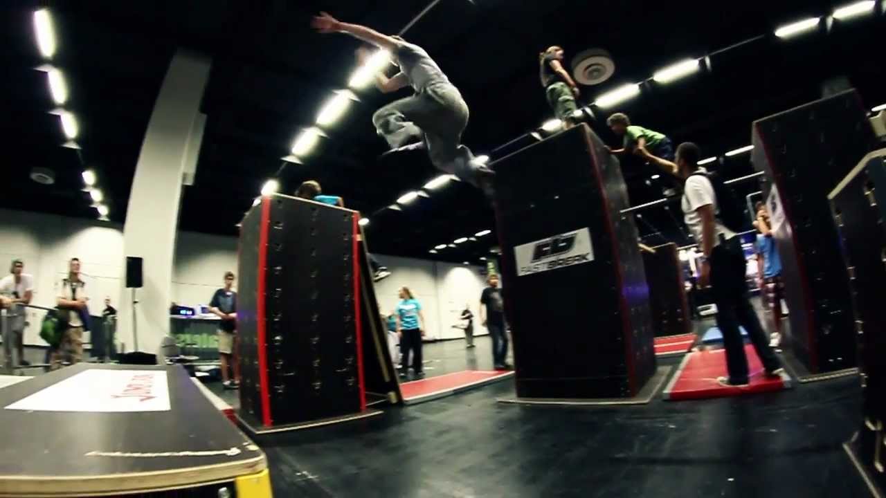 JUMPandRUN.eu - Highlights gamescom & YOU 2011