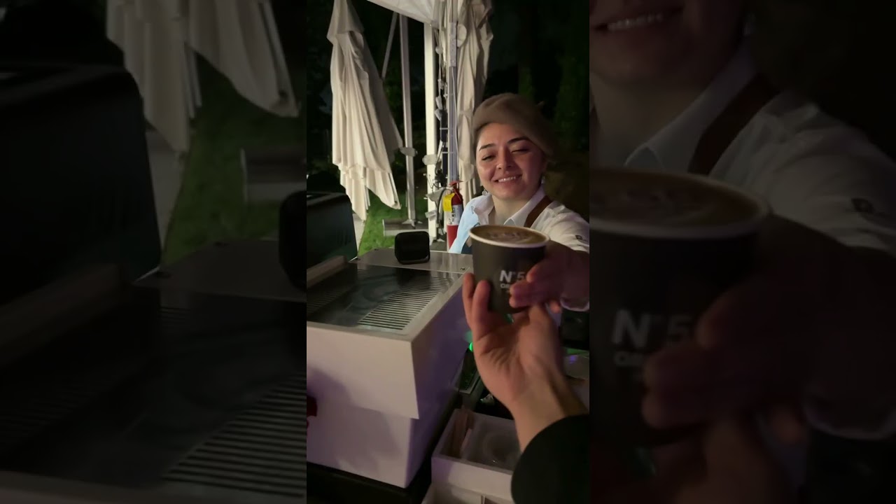 Foam-Printed Lattes, Branded Coffee Cart & Full Menu for Corporate Events