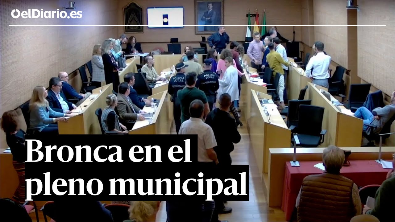 Una bronca entre concejales de PP y PSOE en El Puerto (Cádiz) obliga a suspender el pleno