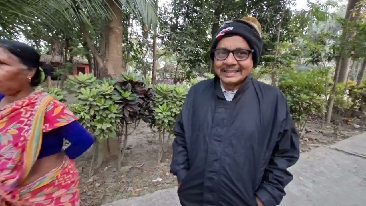 শান্তিবনে শান্তিময়ী তাঁরা মা 