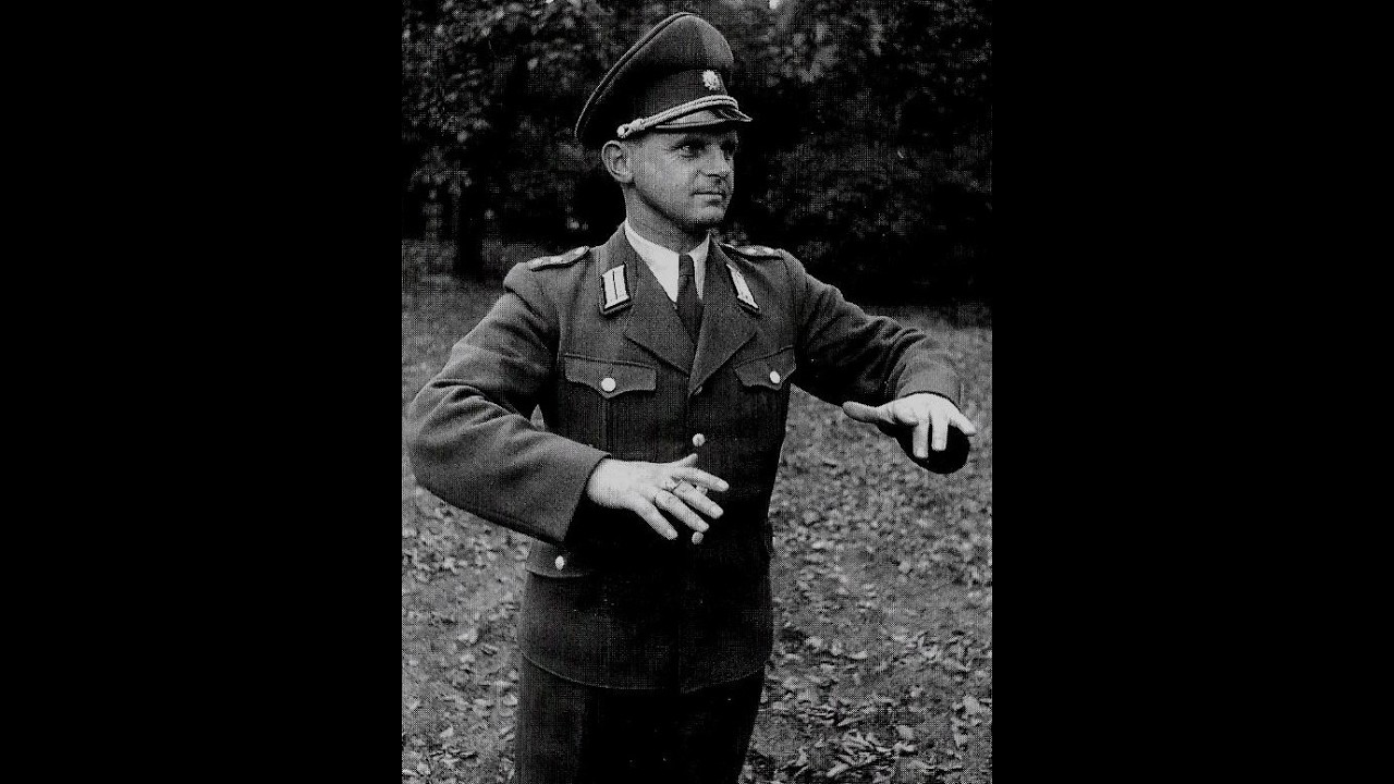 Parademarsch Nr. 1 - Julius Möllendorf - Musikkorps der Schutzpolizei Berlin -  Heinz Winkel