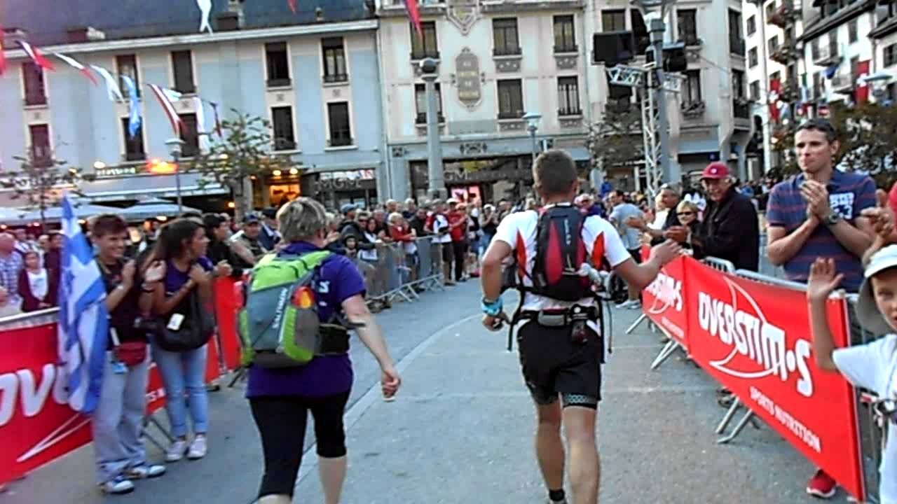 Yoyo - dernier km ultra trail du mont-blanc 2011.avi