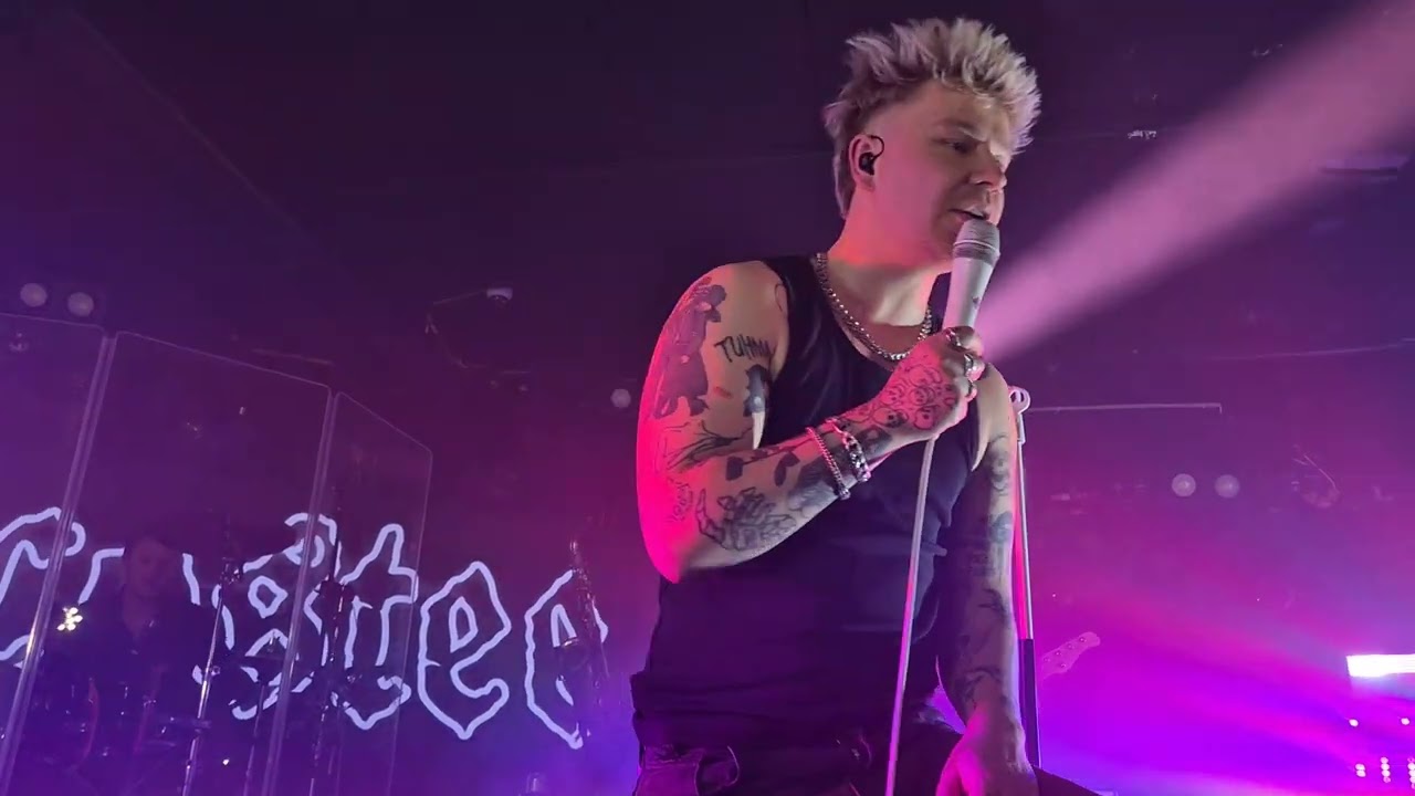 Costee: Sekaisin live Apollo Turku 7.2.2026