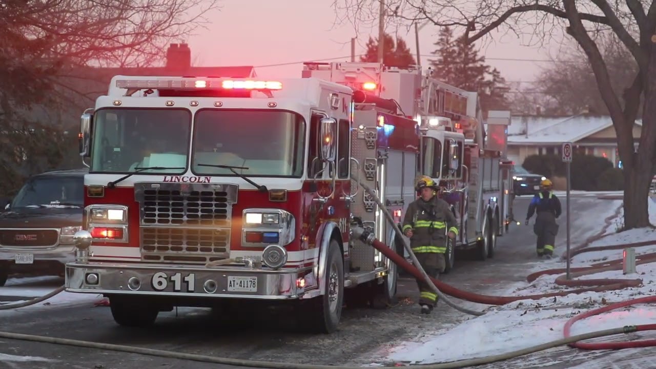 Pre-Arrival: Working House Fire in Beamsville (Lincoln, ON) - December 2025