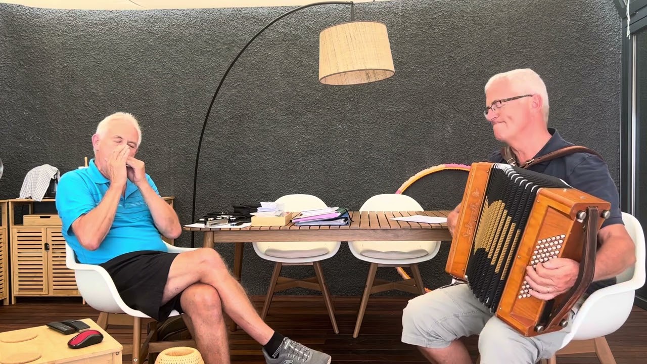 Proudlock’s Hornpipe - accompanied by Keith Macdonald on accordion.