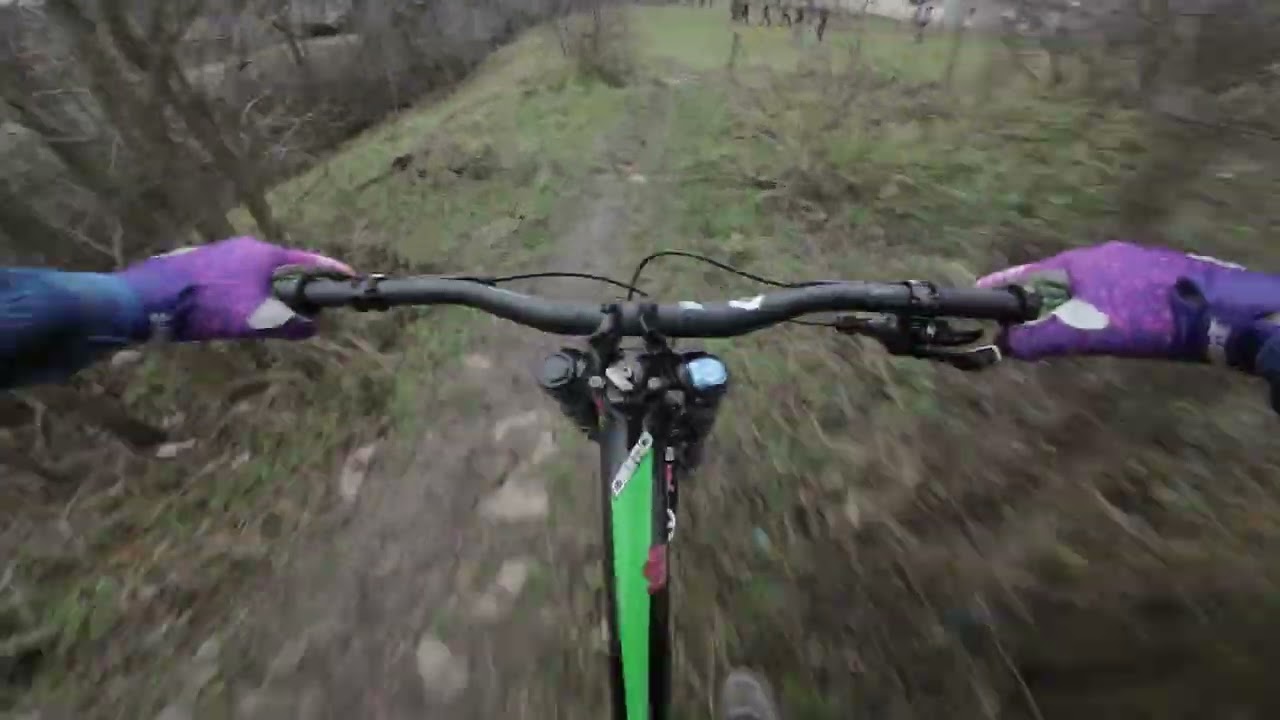 Huge drops on the stevens + lots of trails