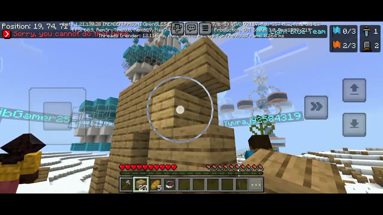 Playing Capture the flag ( kingdom) Minecraft 