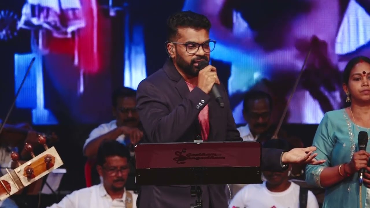 Indulekha Kanthurannu-VIJESH GOPAL in VRISCHIKAPOONILAVE by GEETHAM SANGEETHAM, THRISSUR