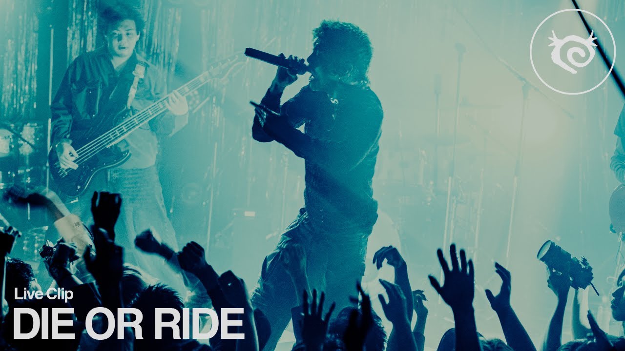FALLING ASLEEP - DIE OR RIDE (Live Clip)