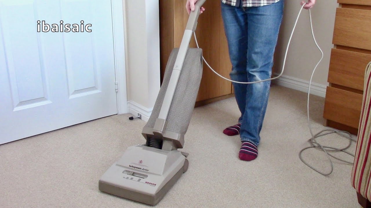 1980's Hoover Turbopower Junior U1100 Vacuum Cleaner First Look
