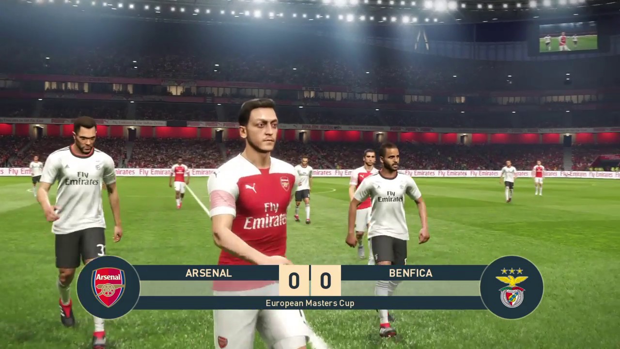 Pro Evolution Soccer 2019 David Beckham Edition - Features and Gameplay