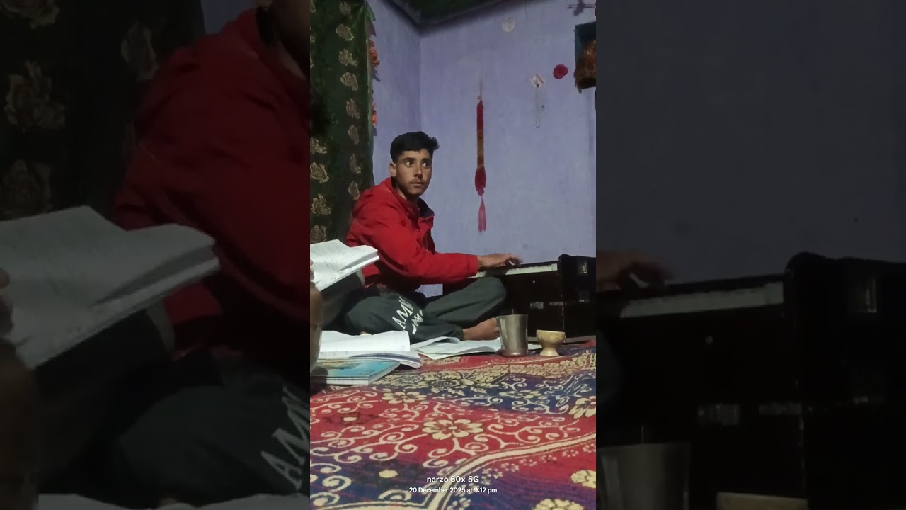 #surmai#akhiyan#kholo#singer#umar#wani P No 6006071628