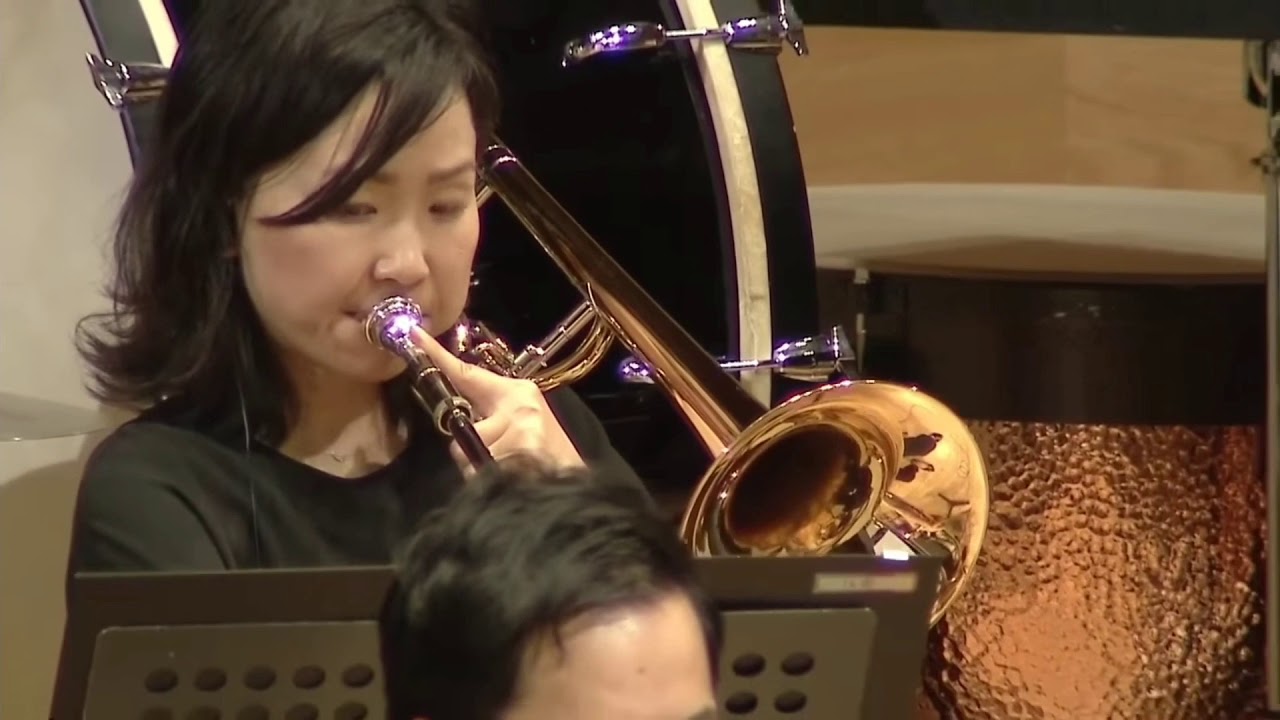 Undertale - Bergentr&uuml;ckung + Asgore Live Orchestra from 5th Anniversary Concert