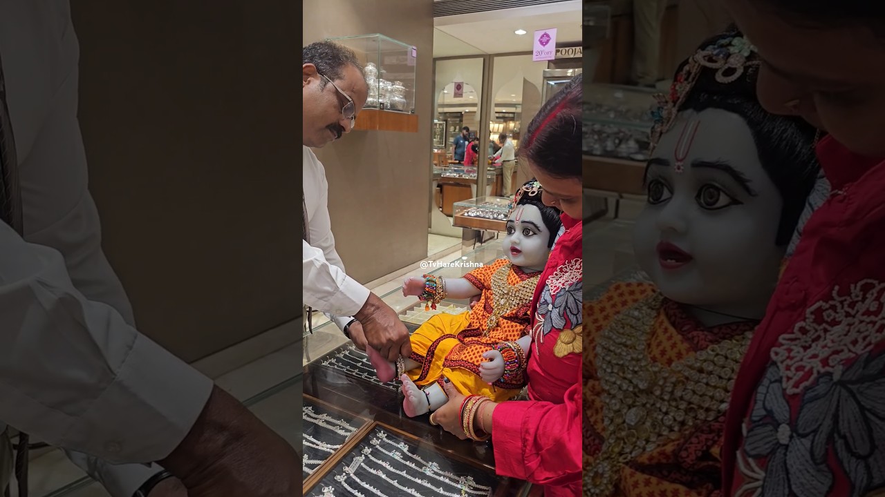 Laddu ji ke lijiye silver ka payal #laddugopal #hktv #radharani #vrindavan #foryou #krishna #shorts