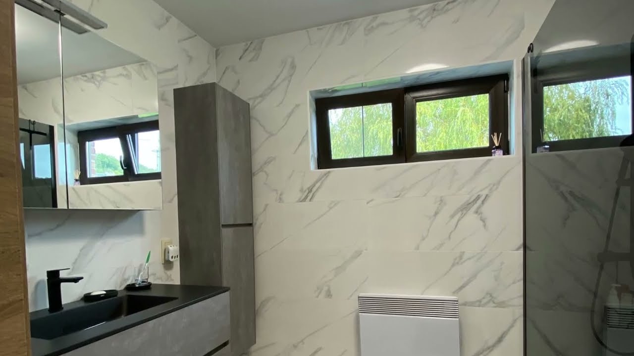 Salle de bain imitation marbre
