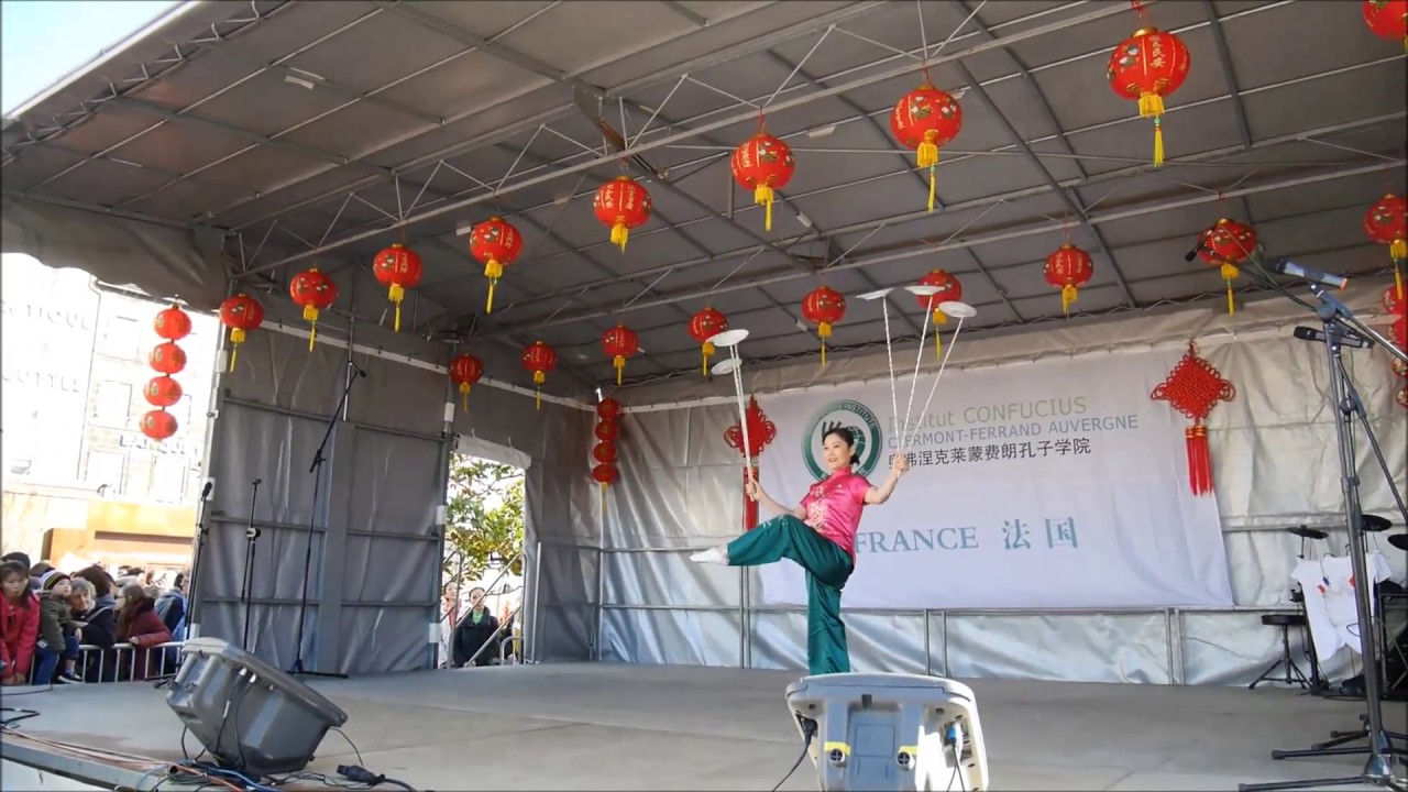 Danse des éventails et des acrobaties chinoises, apprendre le chinois et la culture chinoise