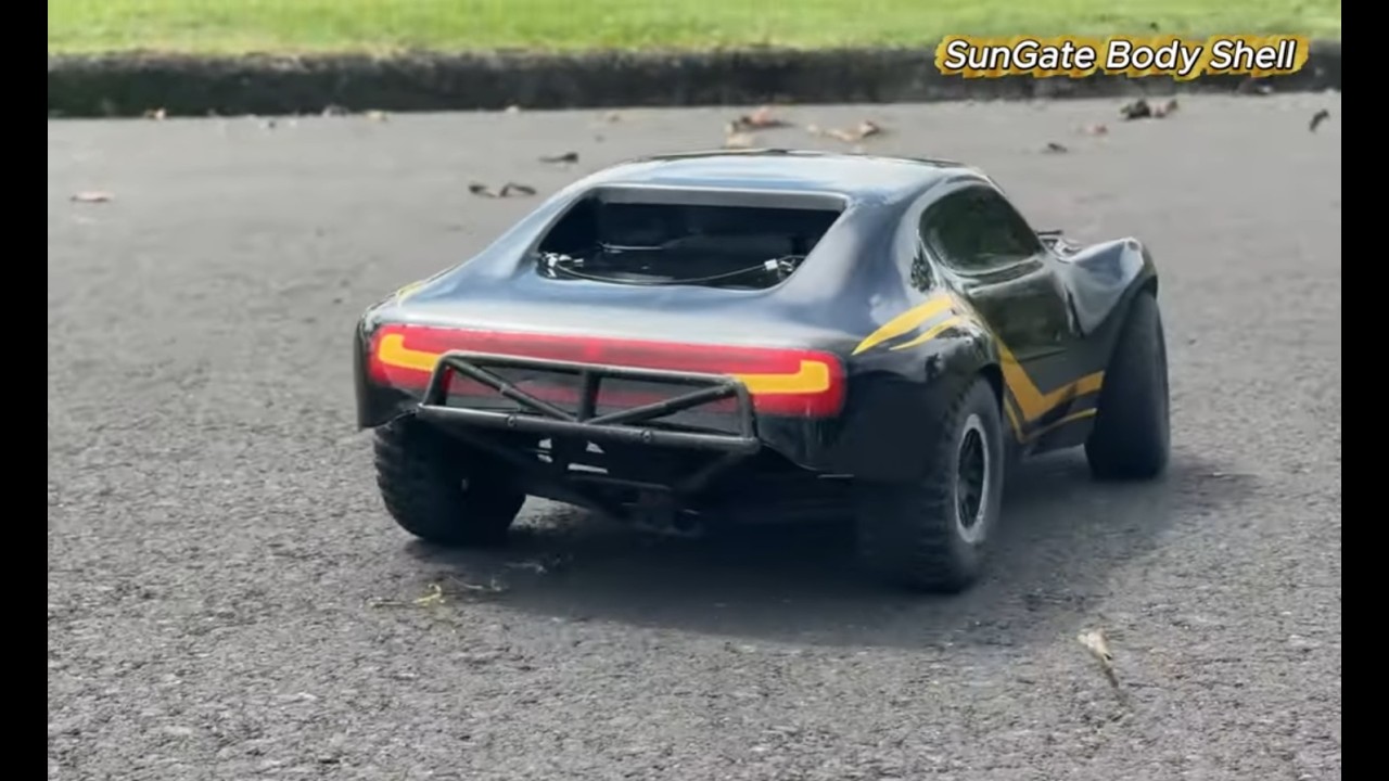 #SugateBody The shock broke. 避震器斷掉 #traxxas slash #rccar