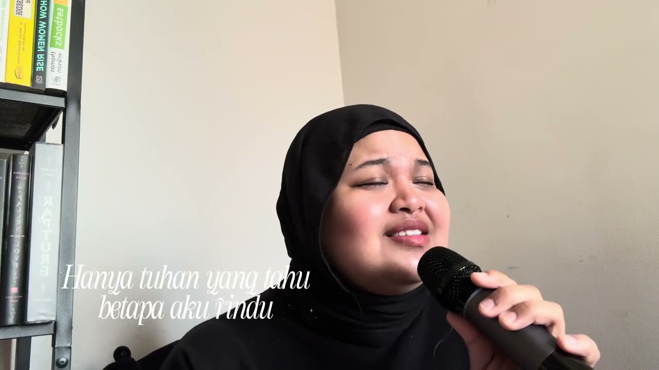 Senyum Gugur Di Penghujung Doa 🥀 - Dayang Nurfaizah (cover by Amanda)
