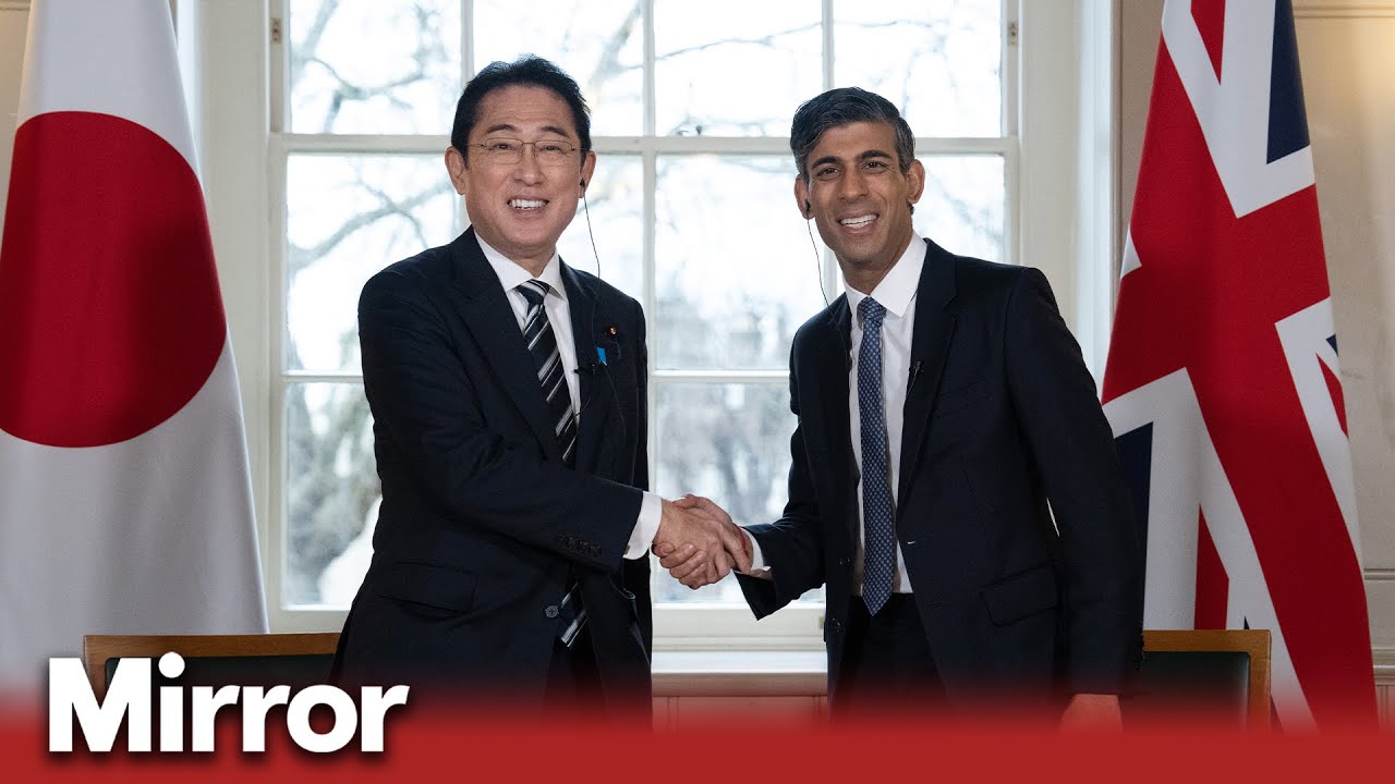 UK and Japan prime ministers sign defence agreement