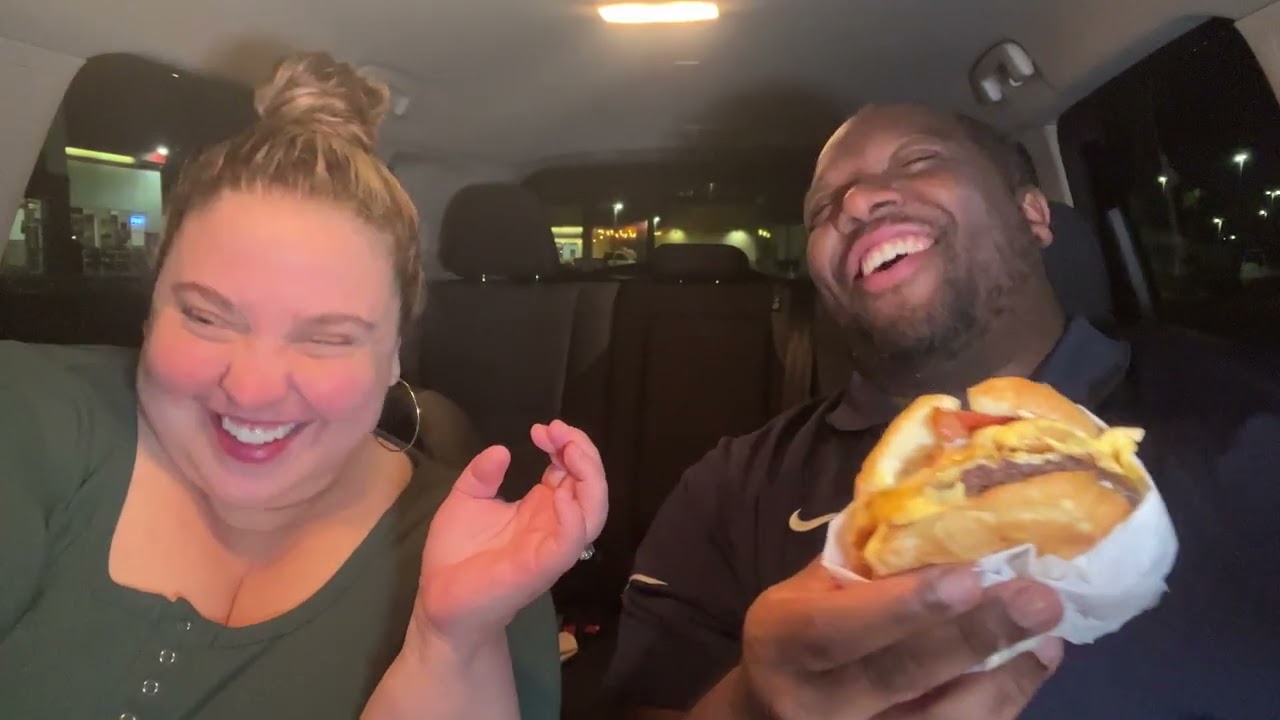 Trying NEW FAST FOOD Items! [Taste Test]