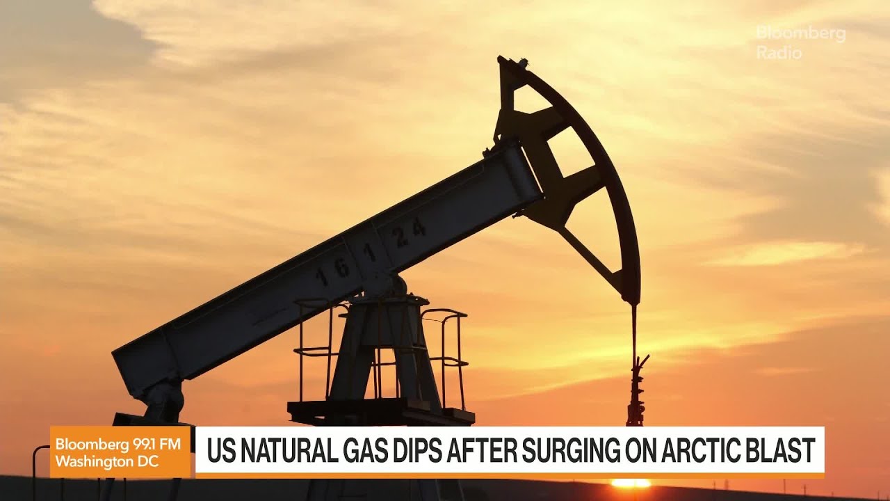 US Natural Gas Falls After Record as Silver Rallies on China Buying, Supply Tightness