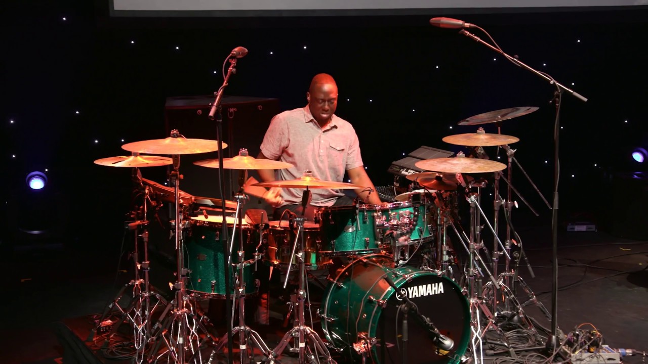 Larnell Lewis & Rashid Williams - Guitar Center's 28th Annual Drum-Off (Part 2)