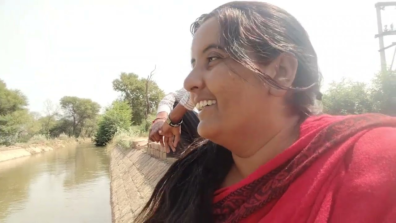 ਅੱਜ ਅਸੀਂ ਨਹਿਰ ਤੇ ਗਏ ਸੀ ਤੇ ਉਥੇ ਲਾਡੀ ਨਹੀਂ ਨਾ ਰਿਹਾ ਤੇ ਮੈਂ ਕੱਲੀ ਕਿਵੇਂ ਨਾਵਾਂ  🥹🦙😂😂🤳🏻🫂🤫♥️🥃🌠🥰🥰