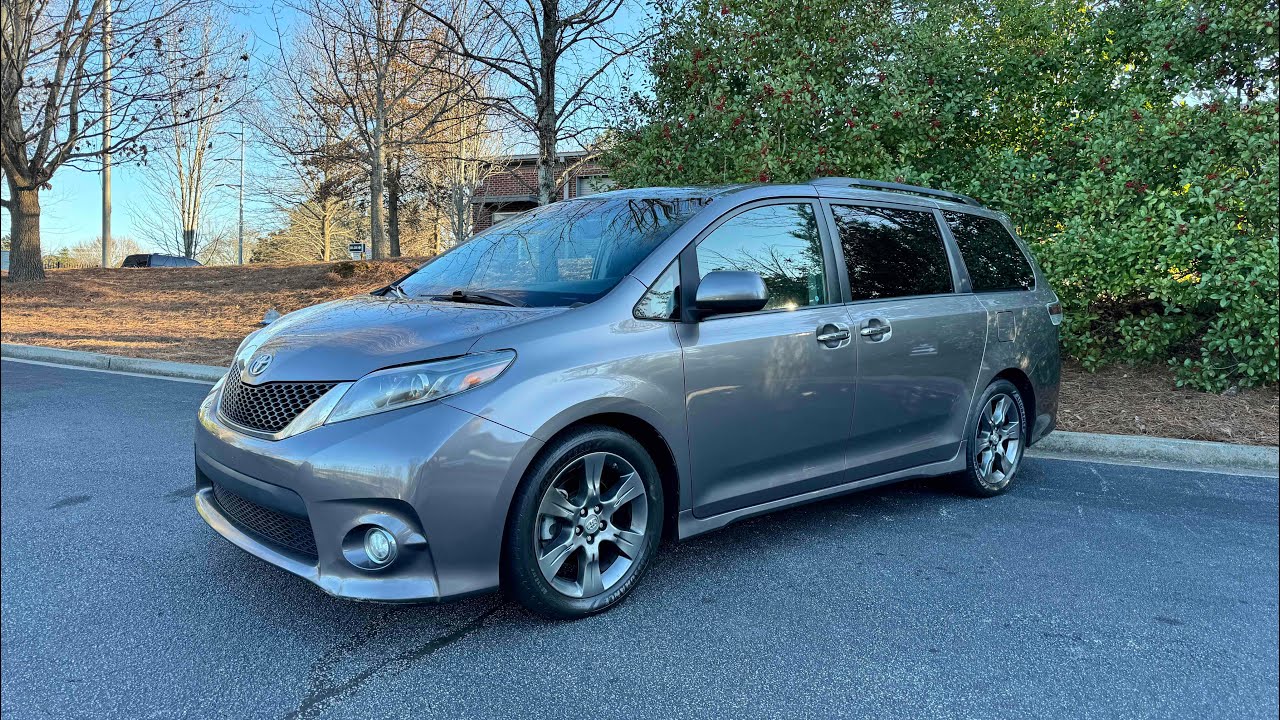 2016 Toyota Sienna SE Premium - 120k miles