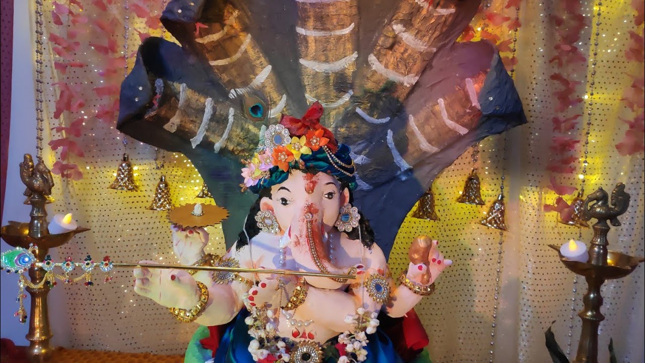 Ganpati Bappa Live Aarti Day 1 - The Fusion Bucket