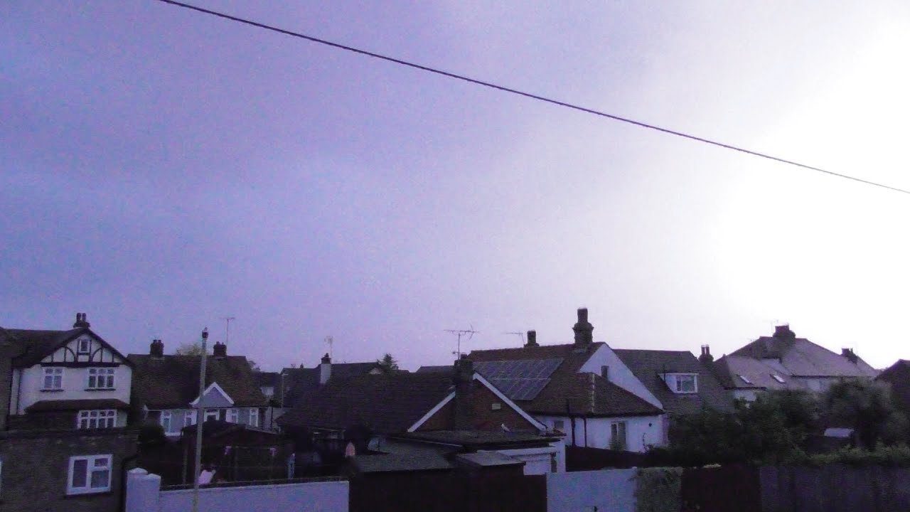 Early morning thunderstorm with Zoom H1n HQ Audio - Herne Bay, Kent - 18th June 2023