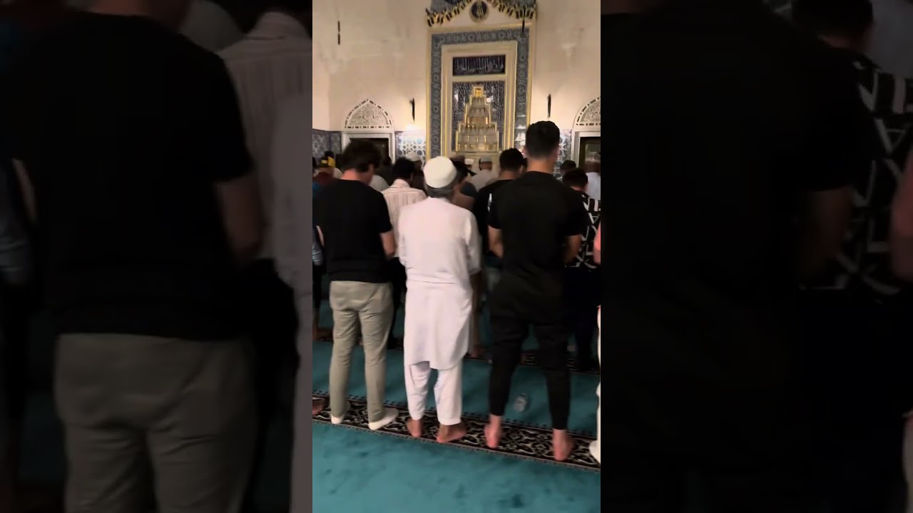 Diyanet Center Of Amerika Camii Yatsı Namazı