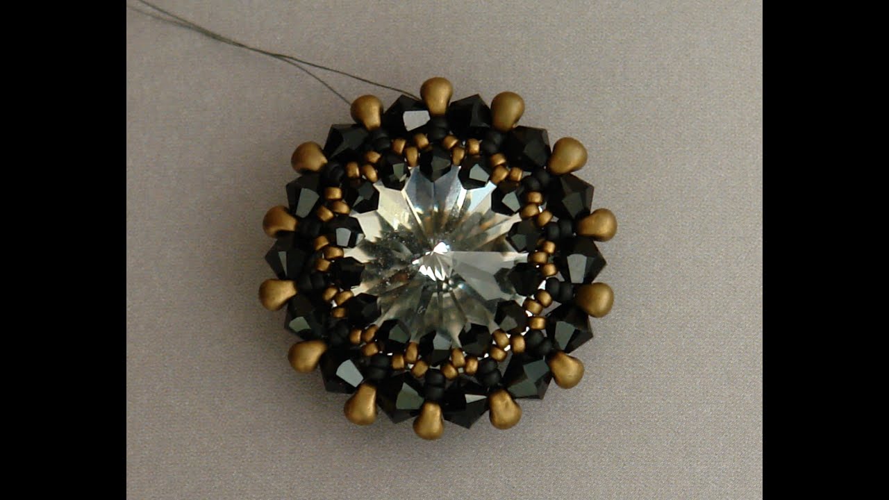 Sidonia's handmade jewelry - How to bezel an 18mm Swarovski rivoli