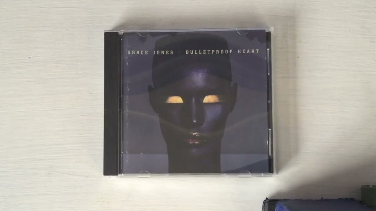 Grace Jones - Bulletproof Heart (Unboxing)
