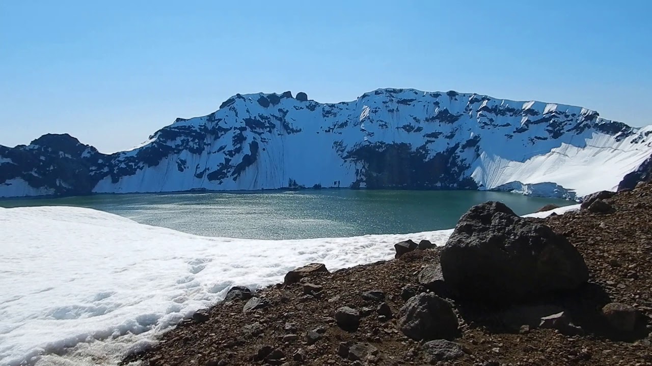 A Brief Look at the Final Approach to the Mount Katmai Caldera