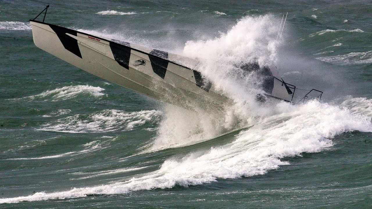 'Thunder Child's' sea trials in storm force conditions.