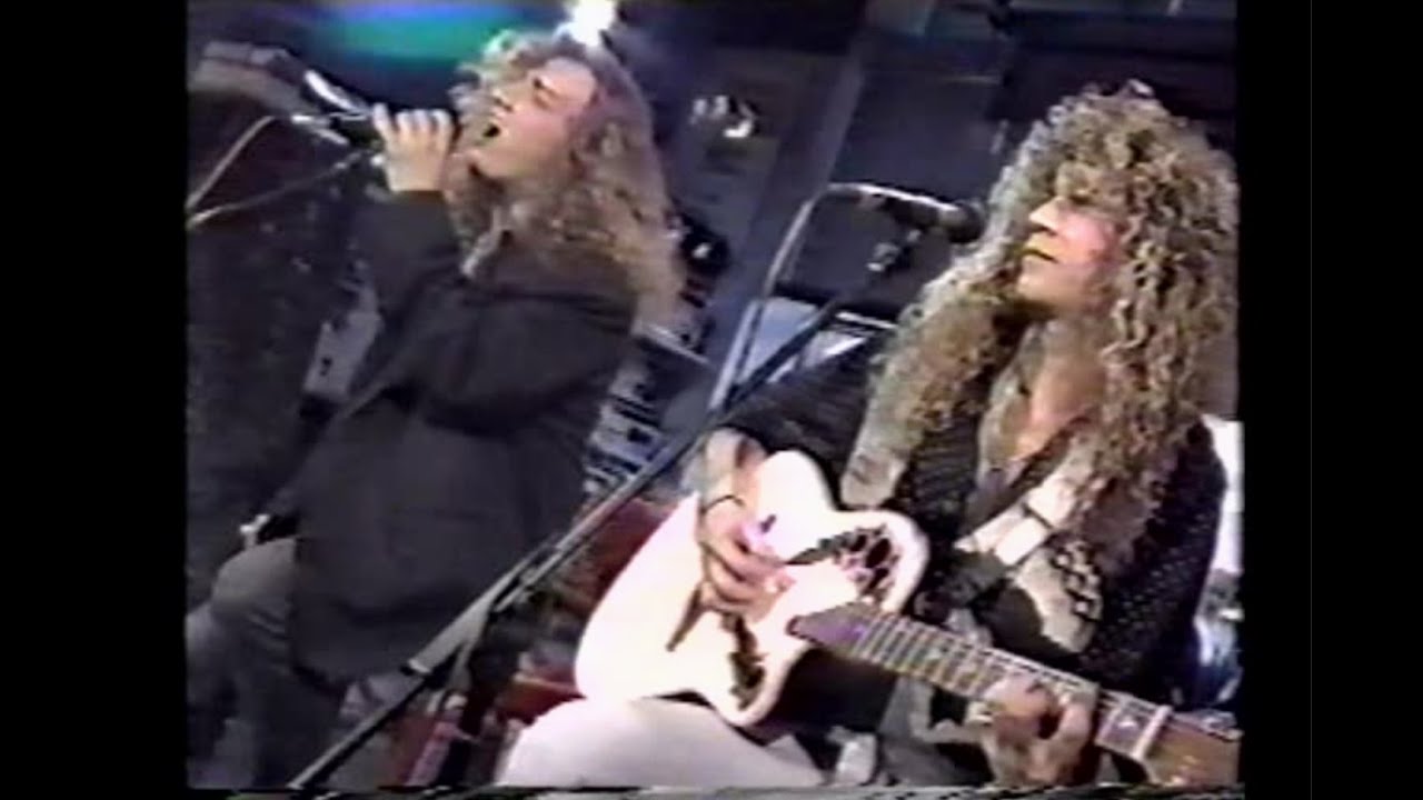 Alias - interview & live acoustic performance of 