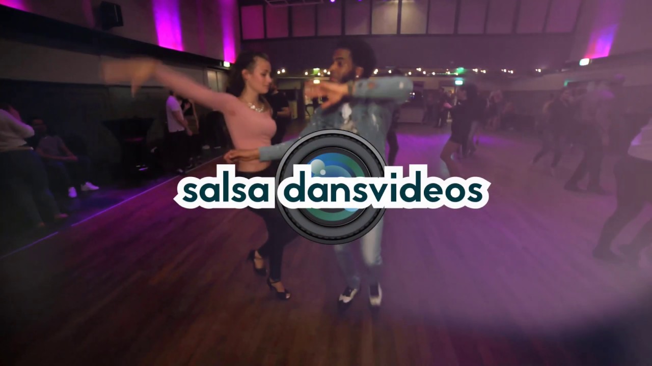 Valerio en Julia dansen op salsafeest in Rosmalen