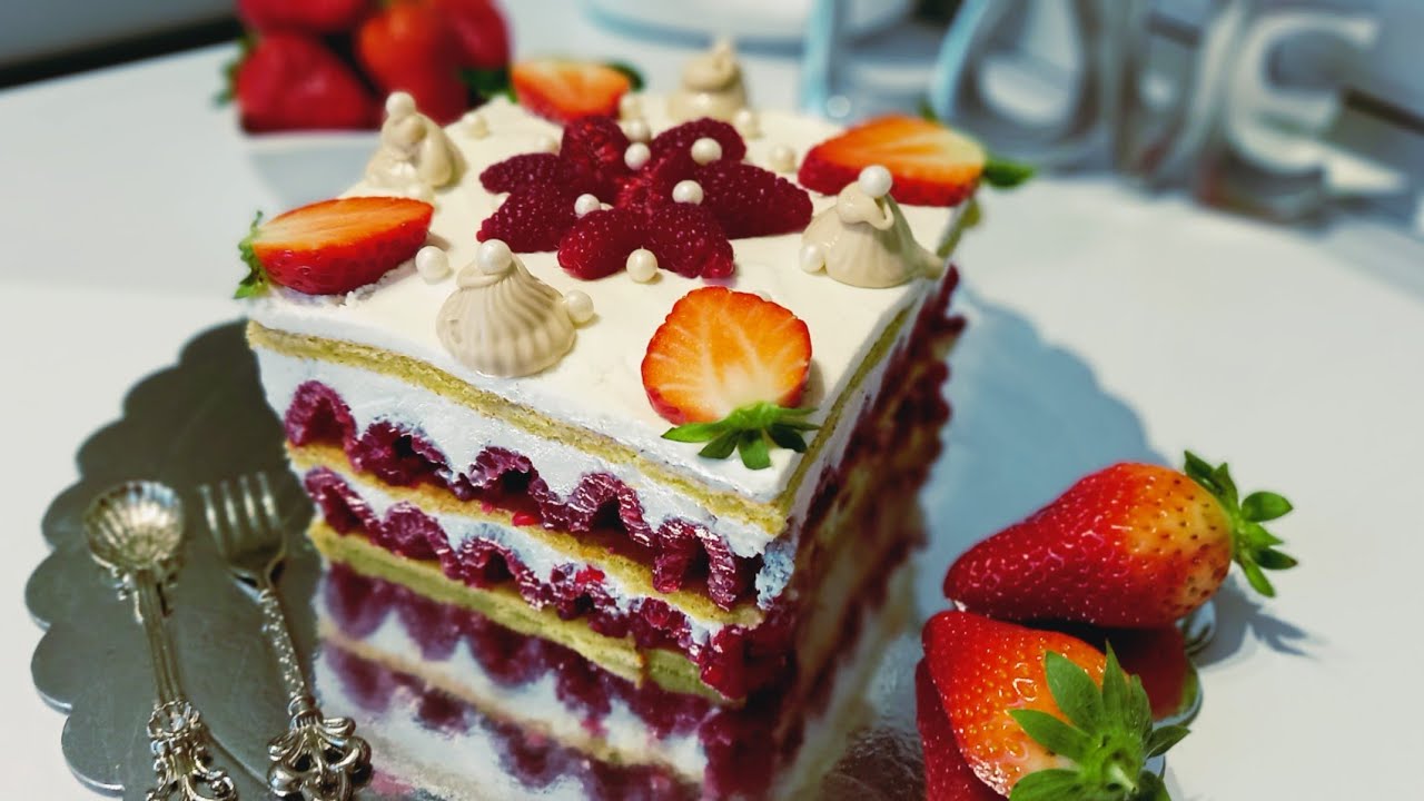 Deliziosa torta ai lamponi e mousse / Prajitura cu zmeura si mousse #berrycake