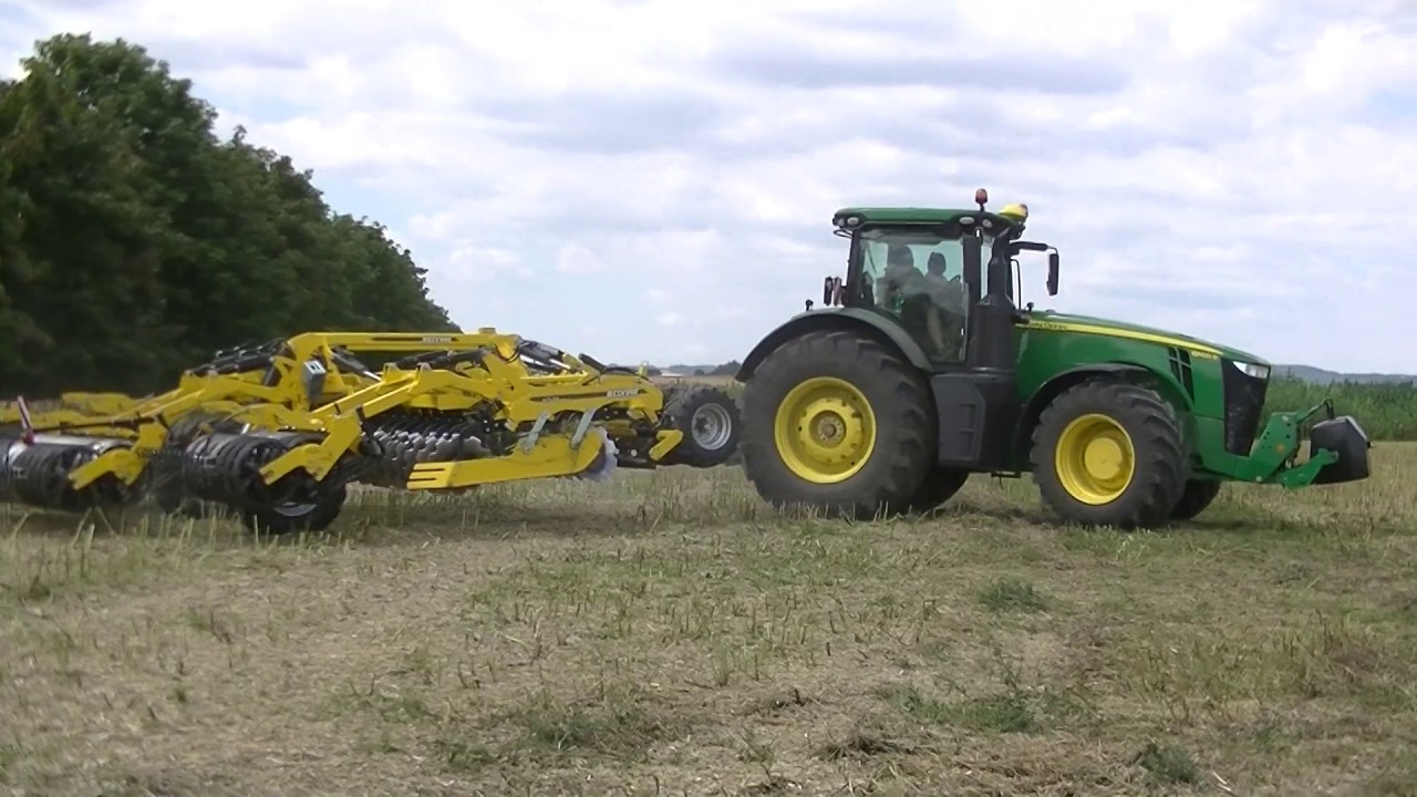 Podmítání s John Deere 8400R + Bednar Atlas
