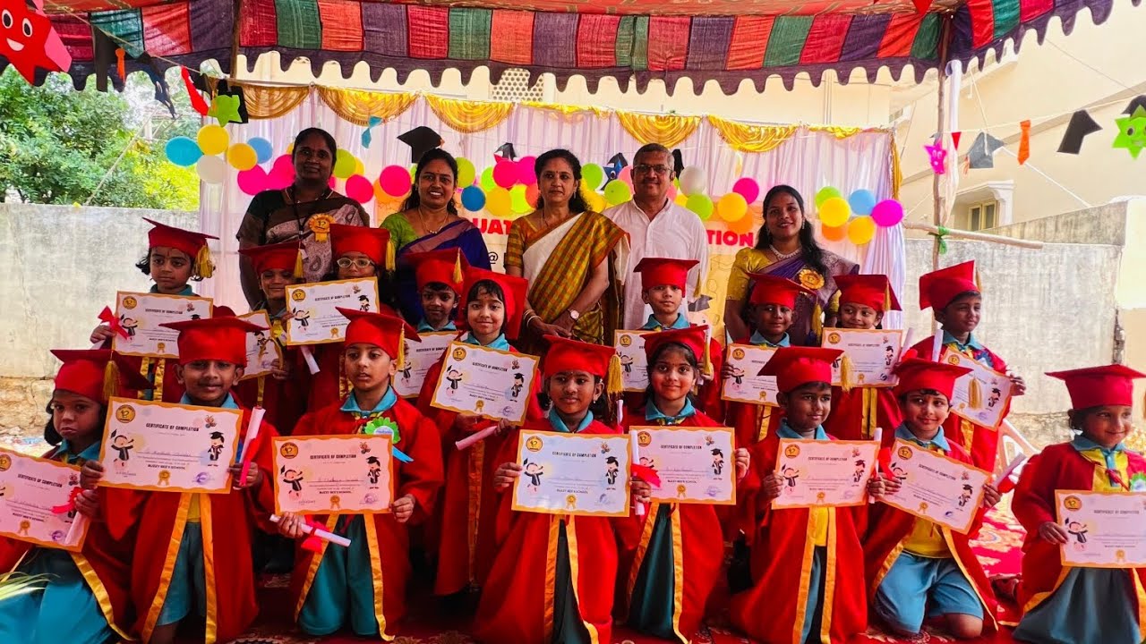 Buzzy bee's school#GraduationDay #BuzzyBeesSchool #KidsGraduation