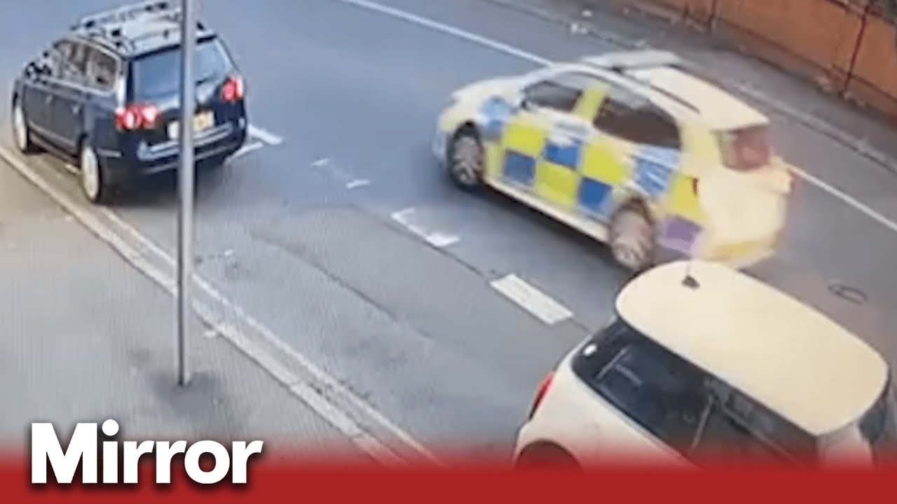 Nottingham attacks: CCTV shows police racing down Ilkeston Road