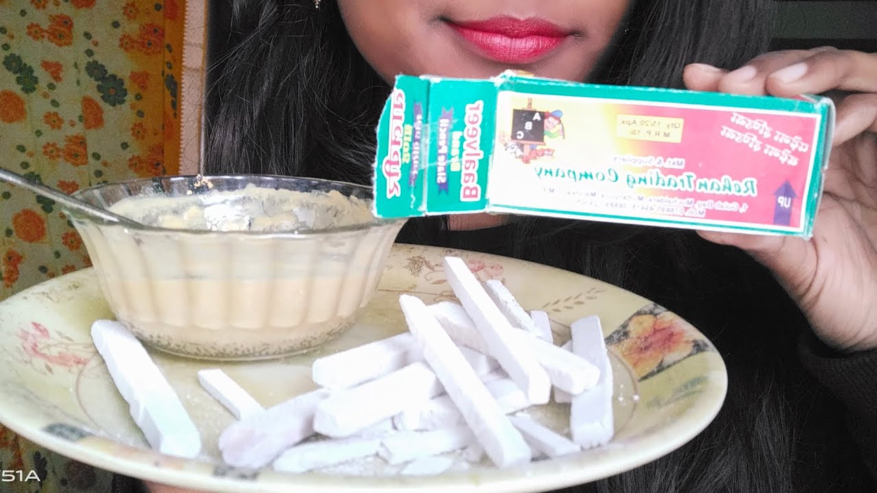 Multi mitti paste ke sath slate pencil crunch 😋 #multi #mitti #slatepencil #satisfying #shorts #asmr