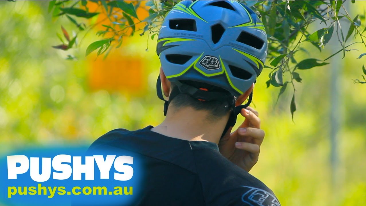 PUSHYS REVIEW: TROY LEE DESIGNS A1 HELMETS