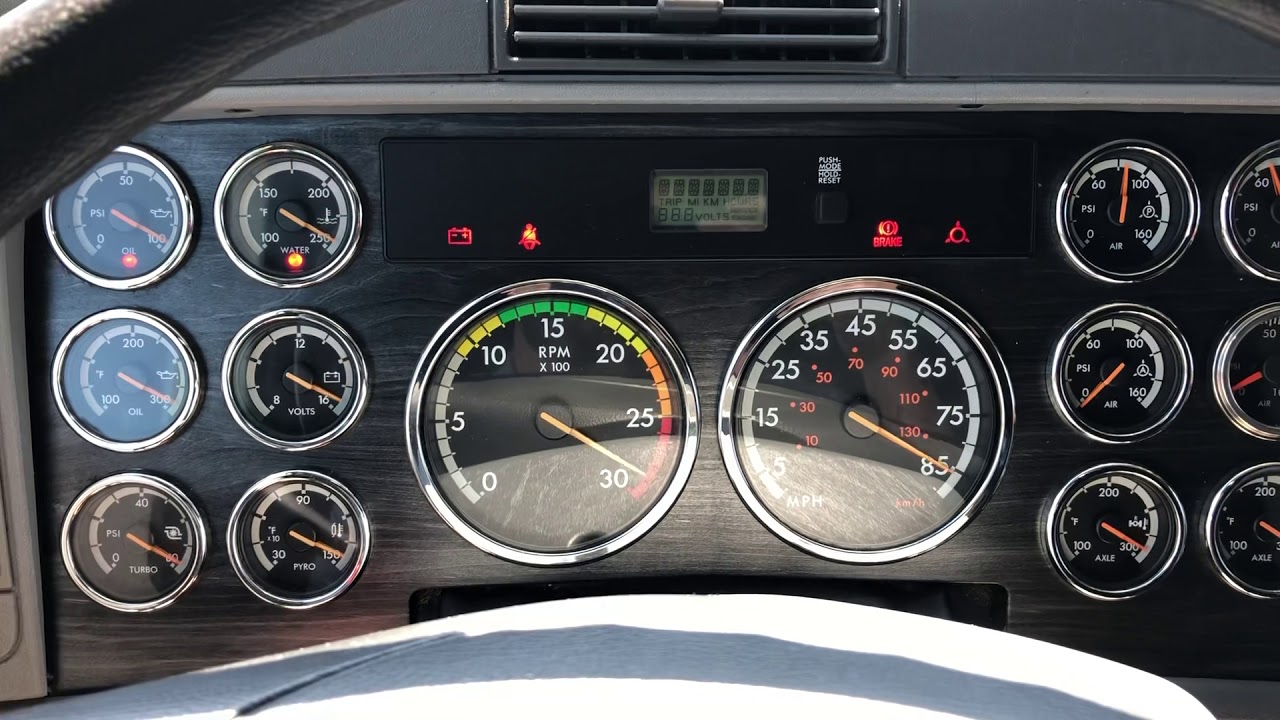 2018 freightliner Columbia glider
