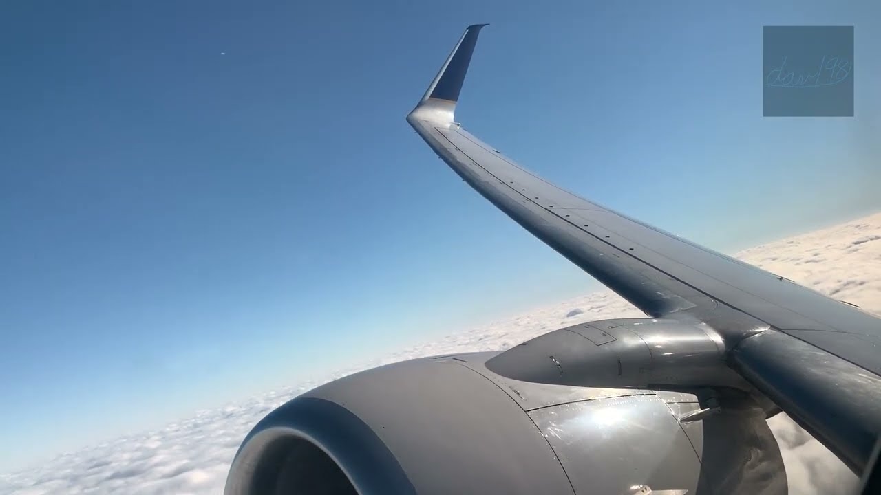 Takeoff from Chicago on a United Boeing 737-800